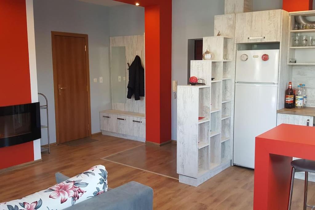 Unique Studio- Great Balcony And View! Parking Possibility! Wielkie Tyrnowo Zewnętrze zdjęcie