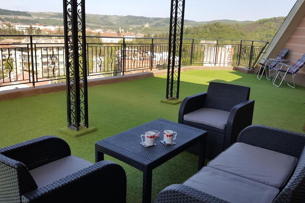 Unique Studio- Great Balcony And View! Parking Possibility! Wielkie Tyrnowo Zewnętrze zdjęcie